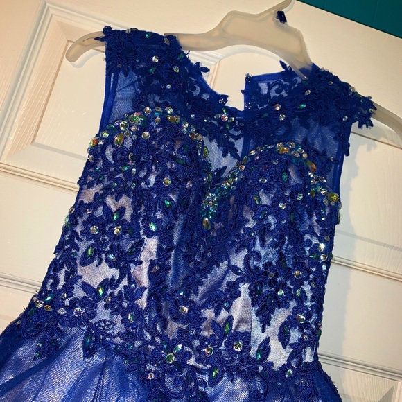 Prom / hoco dress - Picture 2 of 4